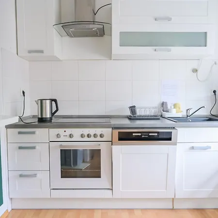 Angela Апартаменты *